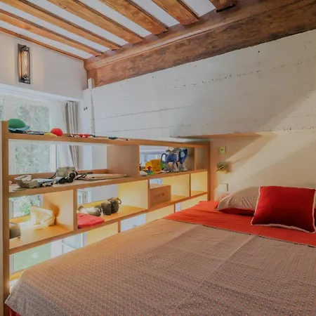 Apartment Elegant- 4br 8p- Place Des Vosges Paris